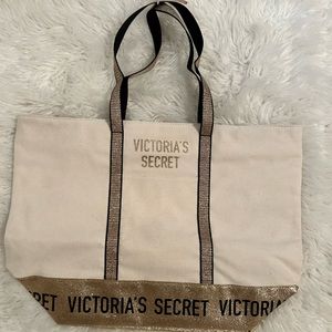 Victoria’s Secret tote